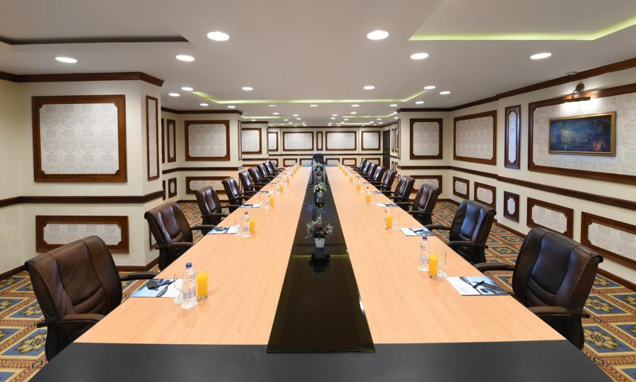 Tolip El Forsan Hotel Ismailía Exterior foto Boardroom